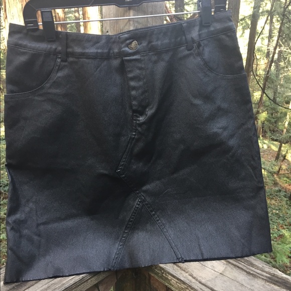 pretty little thing denim skirt